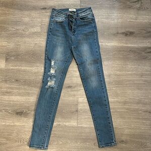 Women’s Skinny Jeans